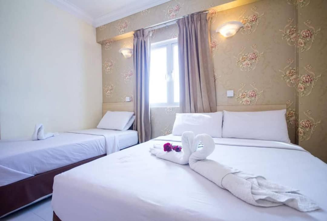 Hotel Sea Princess Телук-Баханг Экстерьер фото